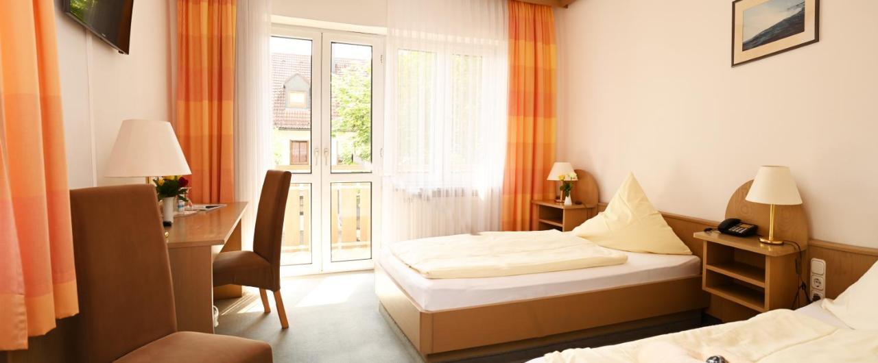 Hotel Zum Alten Wirt Langenbach  Exterior foto