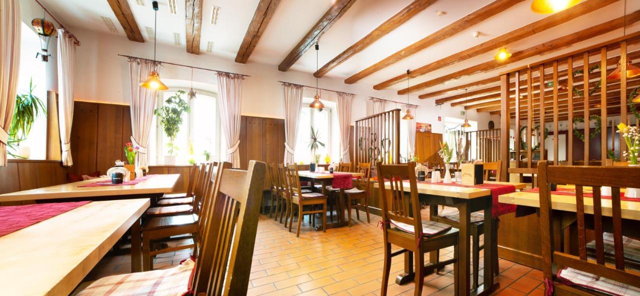 Hotel Zum Alten Wirt Langenbach  Exterior foto